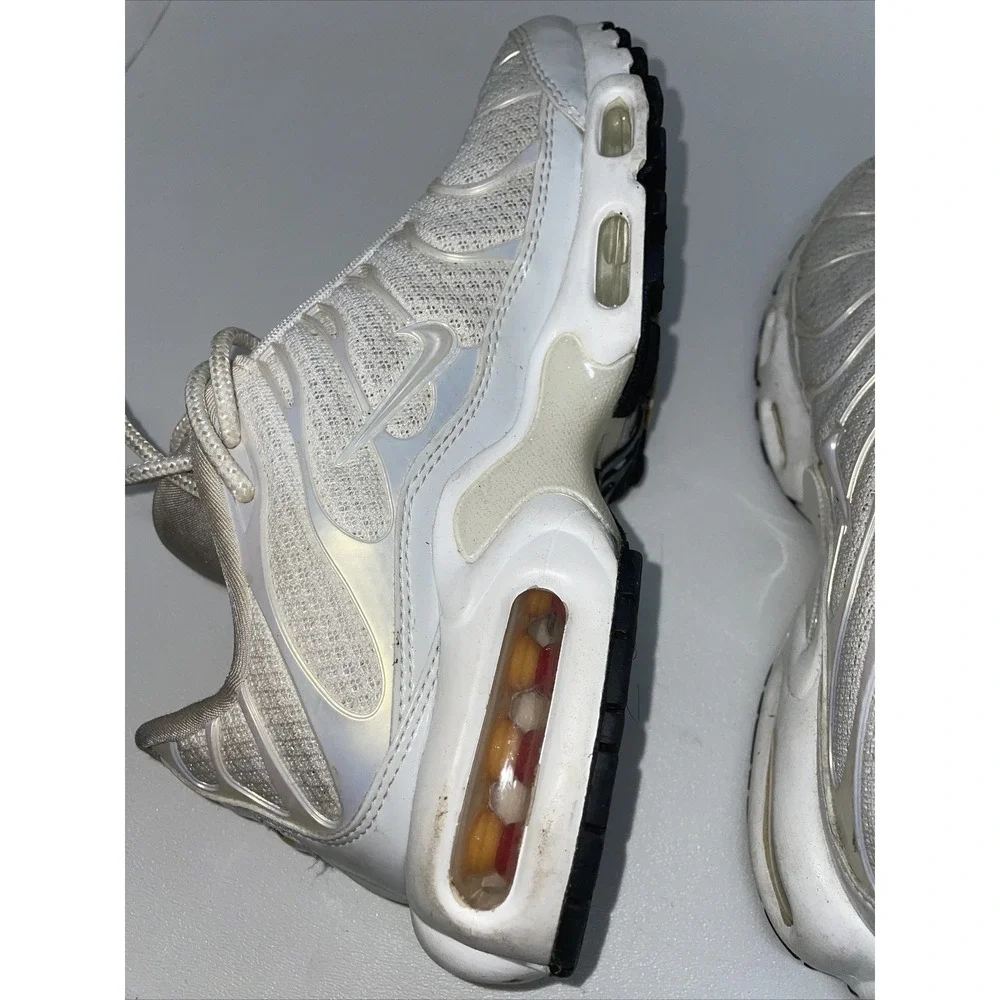 Women's Size 6.5 Nike Air Max Plus White Running‎ Shoes